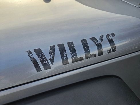 Used 2016 Jeep Wrangler Unlimited Sport image 32