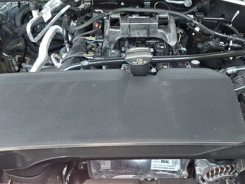 Used 2026 Chevrolet Colorado Trail Boss AWD/4WD image 30