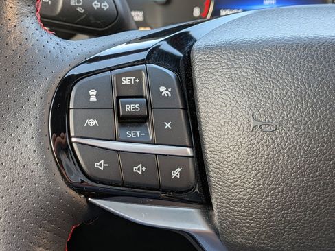 Certified 2023 Ford Explorer ST-Line w/ Class IV Trailer Tow Package image 31