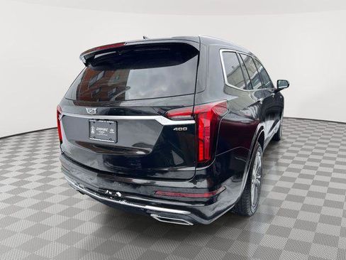 Used 2024 Cadillac XT6 Premium Luxury image 5