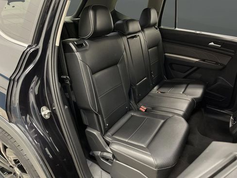 Used 2022 Volkswagen Atlas SE w/ Black Wheel Package image 29