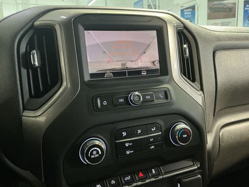 Used 2025 Chevrolet Silverado 1500 Custom w/ Turbomax Blackout Package AWD/4WD image 20