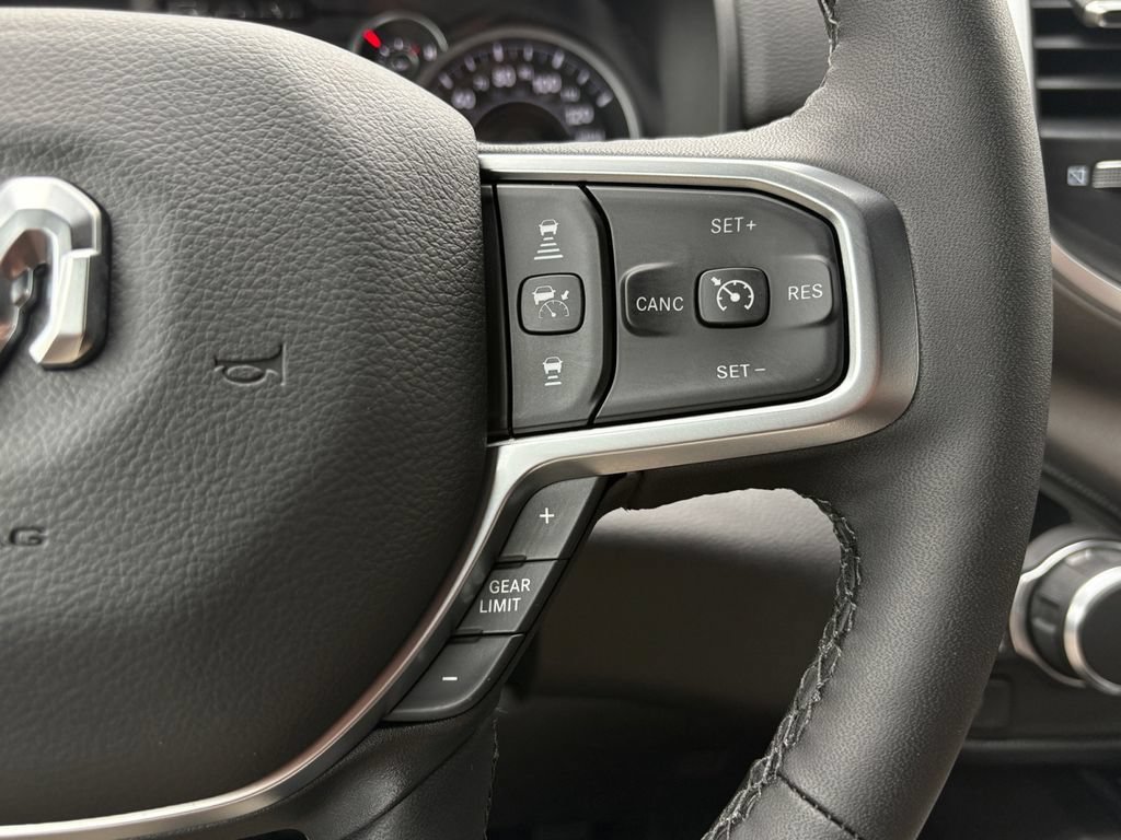 New 2026 RAM 1500 Big Horn AWD/4WD image 16