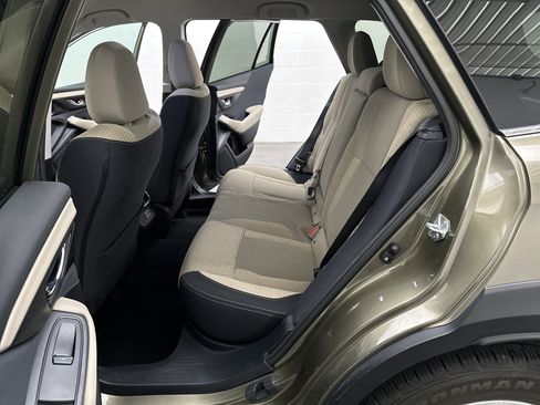 Used 2024 Subaru Outback Premium AWD/4WD image 20