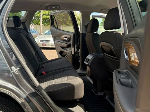 Used 2018 GMC Terrain SLE w/ Driver Convenience Package image 19