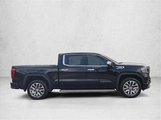 Used 2026 GMC Sierra 1500 Denali w/ Denali Reserve Package AWD/4WD video 4