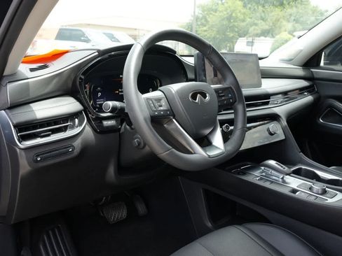 Used 2026 INFINITI QX60 Luxe w/ Cargo Package FWD image 16