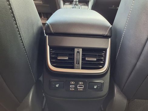 Certified 2025 Subaru Outback Limited w/ Popular Package #2 image 25