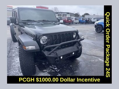 Used 2020 Jeep Gladiator Sport w/ Quick Order Package 24S