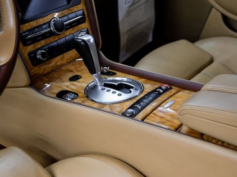 Used 2009 Bentley Continental GT image 32