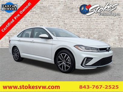 Certified 2025 Volkswagen Jetta SE