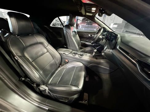 Used 2025 Ford Mustang Premium image 24