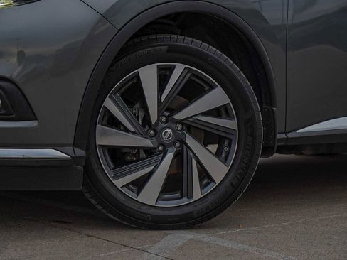 Used 2016 Nissan Murano Platinum image 2