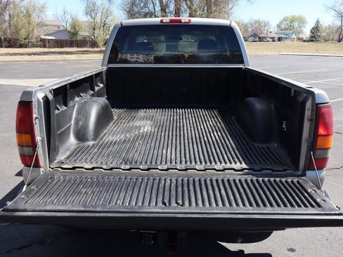 Used 2002 Chevrolet Silverado 1500 LS w/ Heavy Duty Suspension Pkg image 7