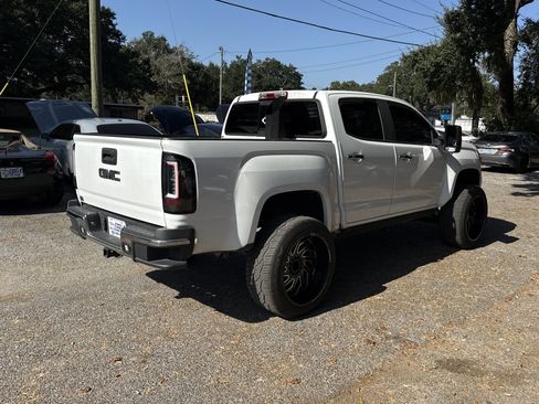 Used 2018 GMC Canyon SLT w/ Driver Alert Package image 5