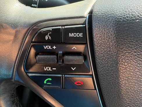 Used 2016 Hyundai Sonata Limited w/ Option Group 04 image 9