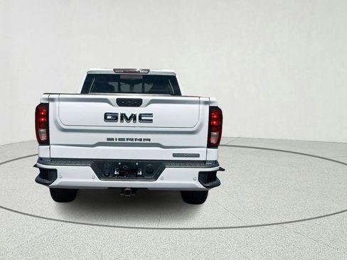 Used 2021 GMC Sierra 1500 Elevation w/ Preferred Package AWD/4WD image 12