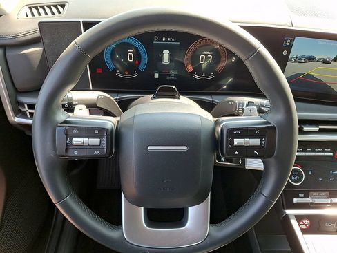 Used 2026 Hyundai Santa Fe SEL FWD image 18