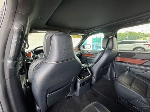 Used 2023 Lincoln Navigator L Reserve image 23