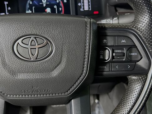 Used 2025 Toyota Tacoma SR5 image 20