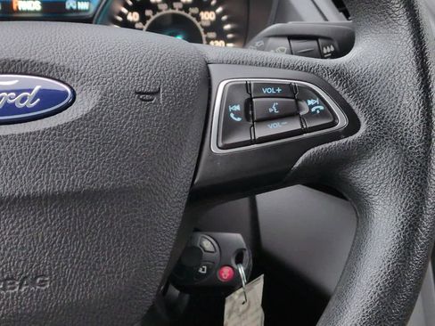 Used 2018 Ford Escape SE image 25