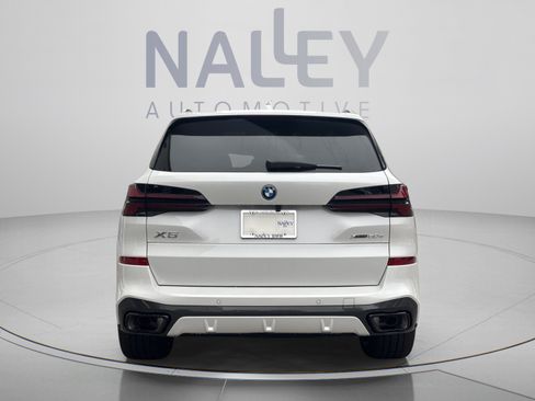 Used 2026 BMW X5 xDrive50e w/ M Sport Package AWD/4WD image 3