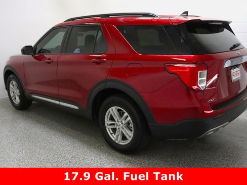 Used 2021 Ford Explorer XLT w/ Equipment Group 202A image 9