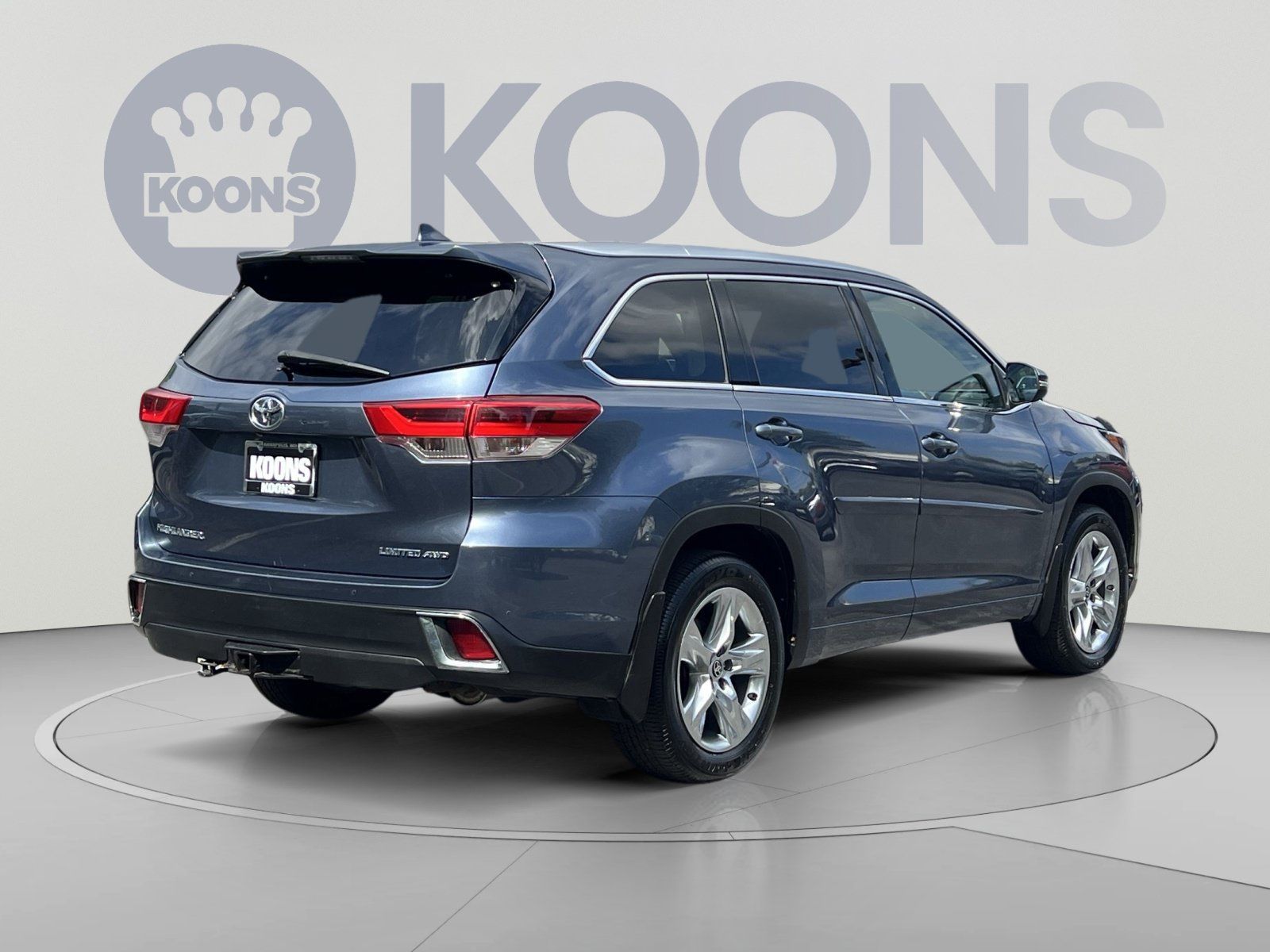 Used 2019 Toyota Highlander Limited AWD/4WD image 8
