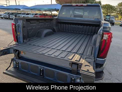 Used 2026 GMC Sierra 2500 Denali w/ Technology Package AWD/4WD image 30