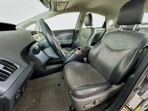 Used 2012 Toyota Prius Four FWD image 13