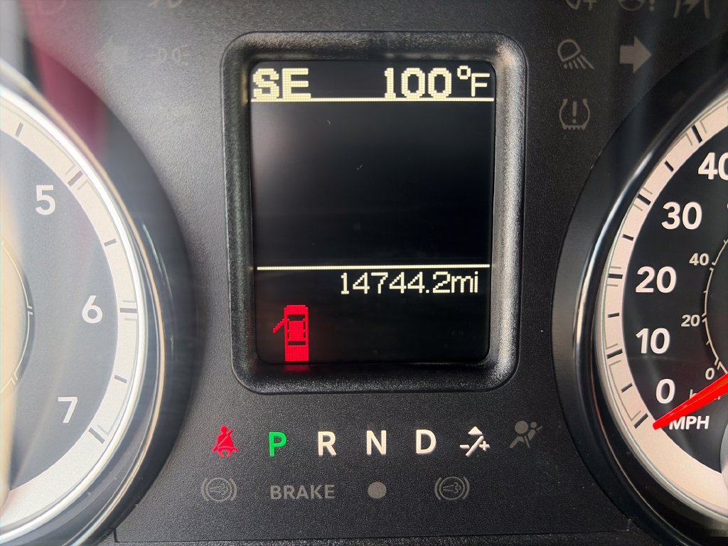 Used 2024 RAM 1500 Warlock AWD/4WD image 17