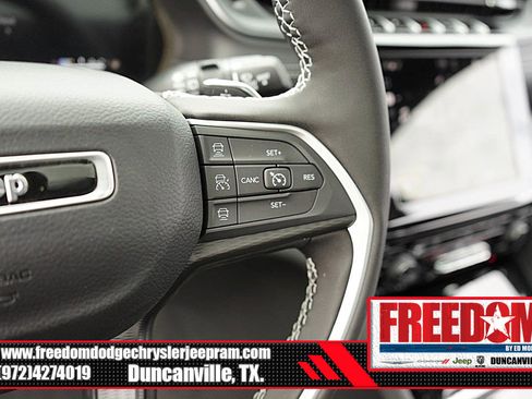 New 2024 Jeep Grand Cherokee L Altitude image 27