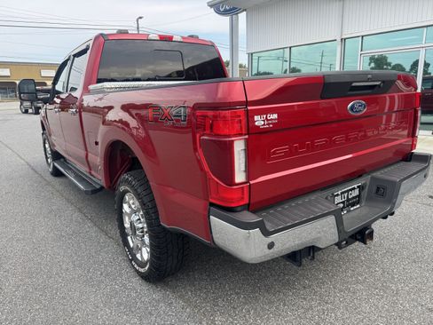 Used 2021 Ford F250 Lariat w/ Lariat Ultimate Package AWD/4WD image 2