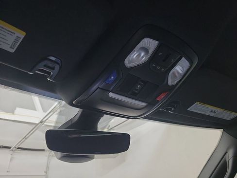 Used 2024 RAM 3500 Tradesman w/ Chrome Appearance Group image 13