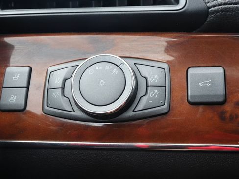 Used 2015 Lincoln MKX AWD w/ Equipment Group 102A image 28