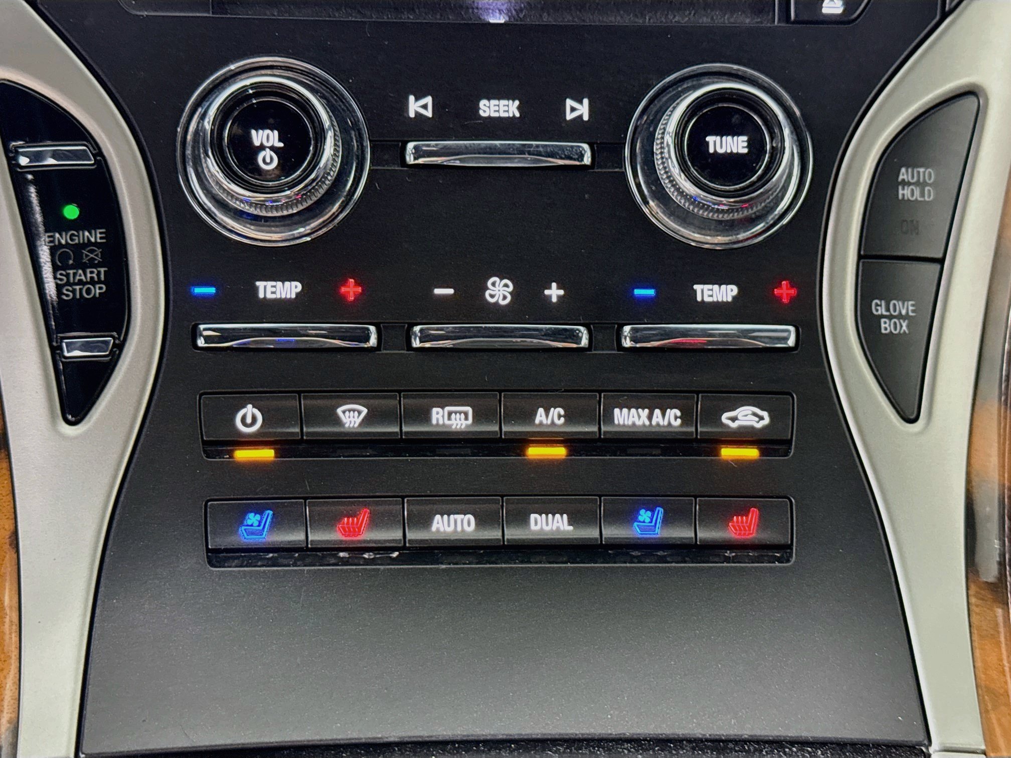 Used 2020 Lincoln Nautilus Reserve AWD/4WD image 19
