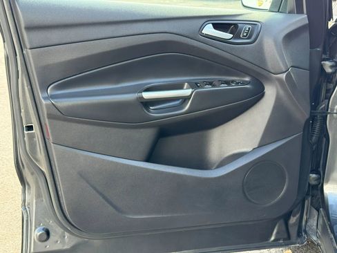 Used 2019 Ford Escape SEL AWD/4WD image 12