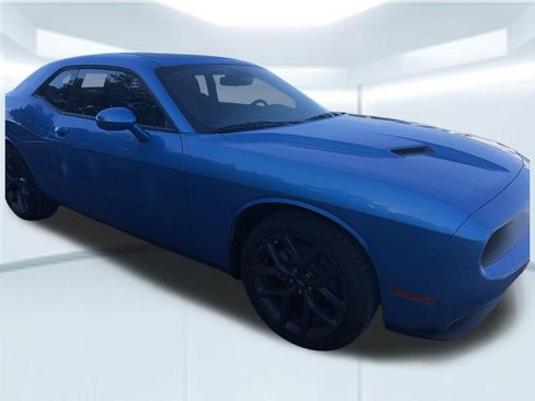 Used 2023 Dodge Challenger SXT w/ Blacktop Package image 7