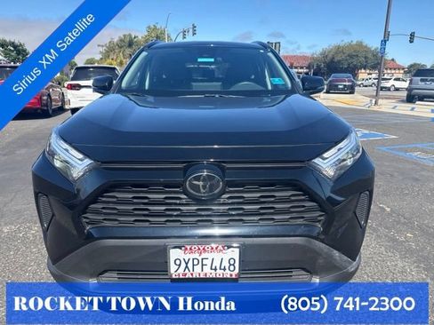 Used 2025 Toyota RAV4 XLE AWD/4WD image 3