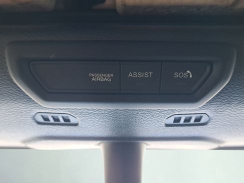 Used 2020 Jeep Gladiator Overland AWD/4WD image 25