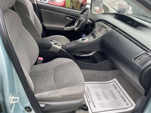 Used 2013 Toyota Prius Two FWD image 21