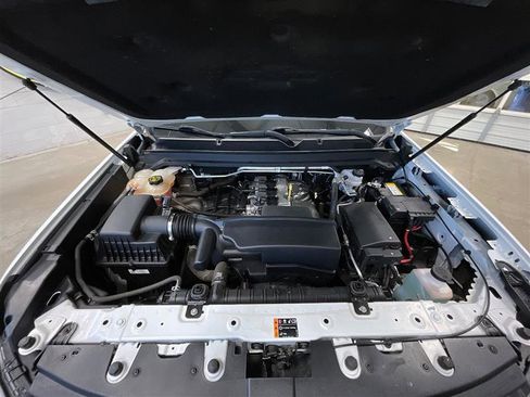 Used 2022 Chevrolet Colorado LT w/ Fleet Safety Package image 21