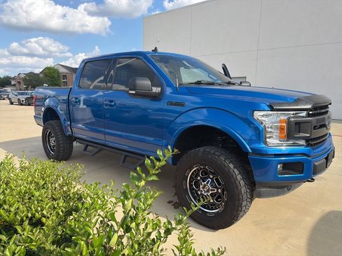 Used 2019 Ford F150 XLT w/ Equipment Group 302A Luxury AWD/4WD image 18