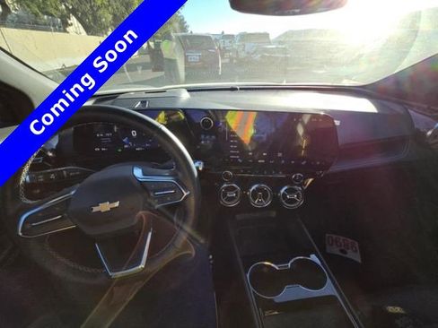 Used 2024 Chevrolet Blazer EV LT image 20