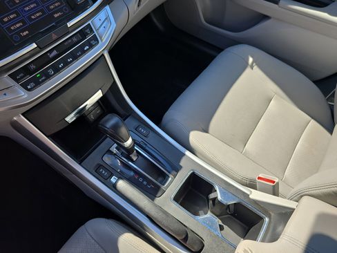 Used 2015 Honda Accord EX-L image 24