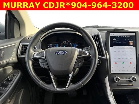 Used 2023 Ford Edge SEL image 12