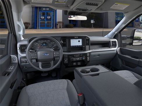 New 2026 Ford F450 XL w/ XL Driver Assist Package image 9