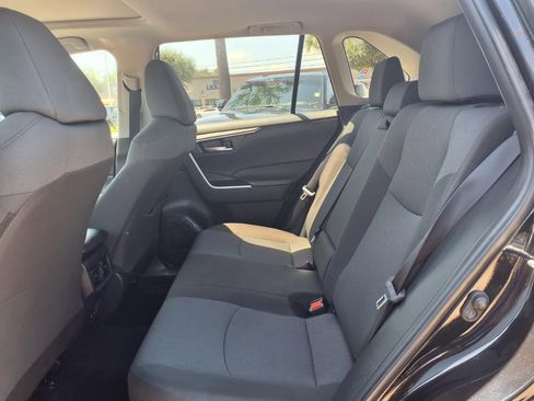 Used 2025 Toyota RAV4 XLE w/ Convenience Package AWD/4WD image 18