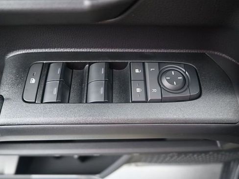 New 2026 Toyota 4Runner SR5 RWD image 9