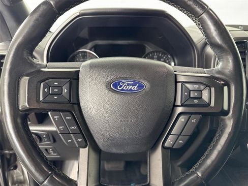 Used 2019 Ford Expedition Max Limited image 16